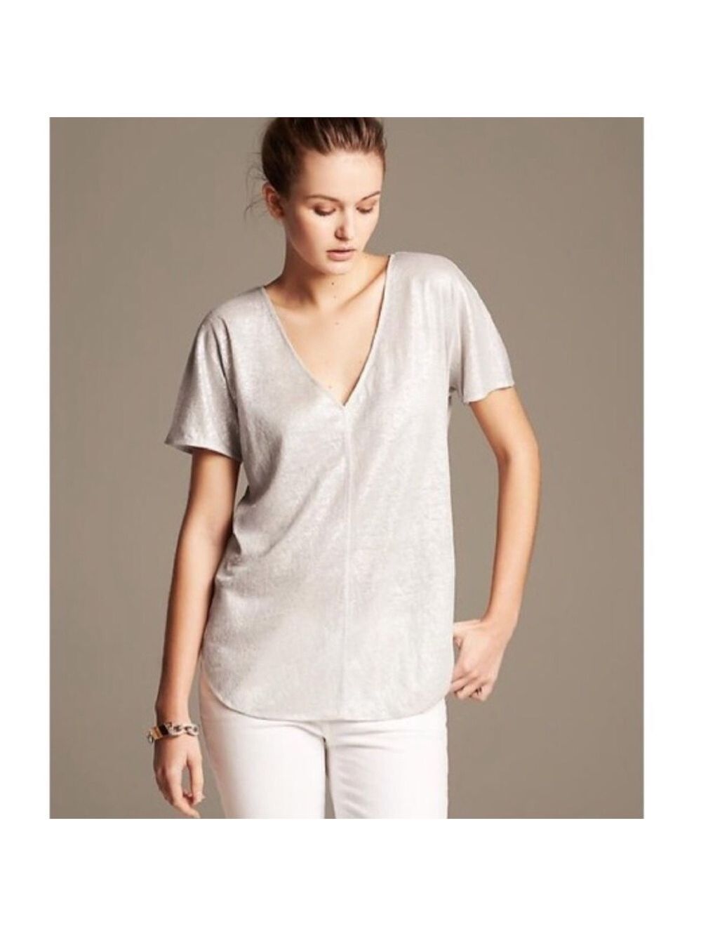 Banana Republic Linen Foil Tee, loose V Neck Shimmer, size M